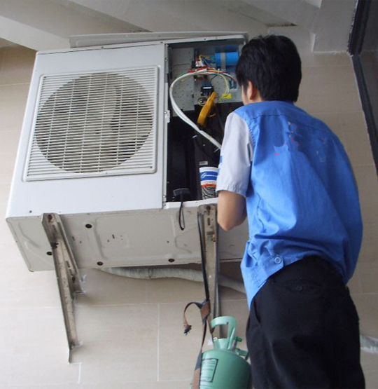 杜尔伯特空调开机无反应维修